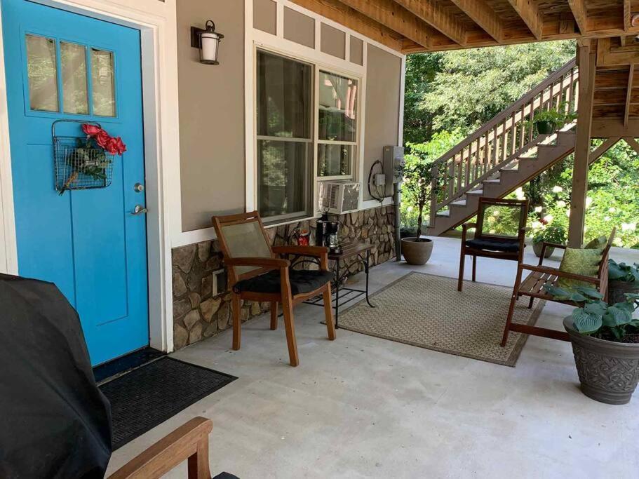 Bluebirds Nest 10 Min To Avl Biltmore Hot Tub Cont Bkfst Sparkling Water Asheville Exteriör bild